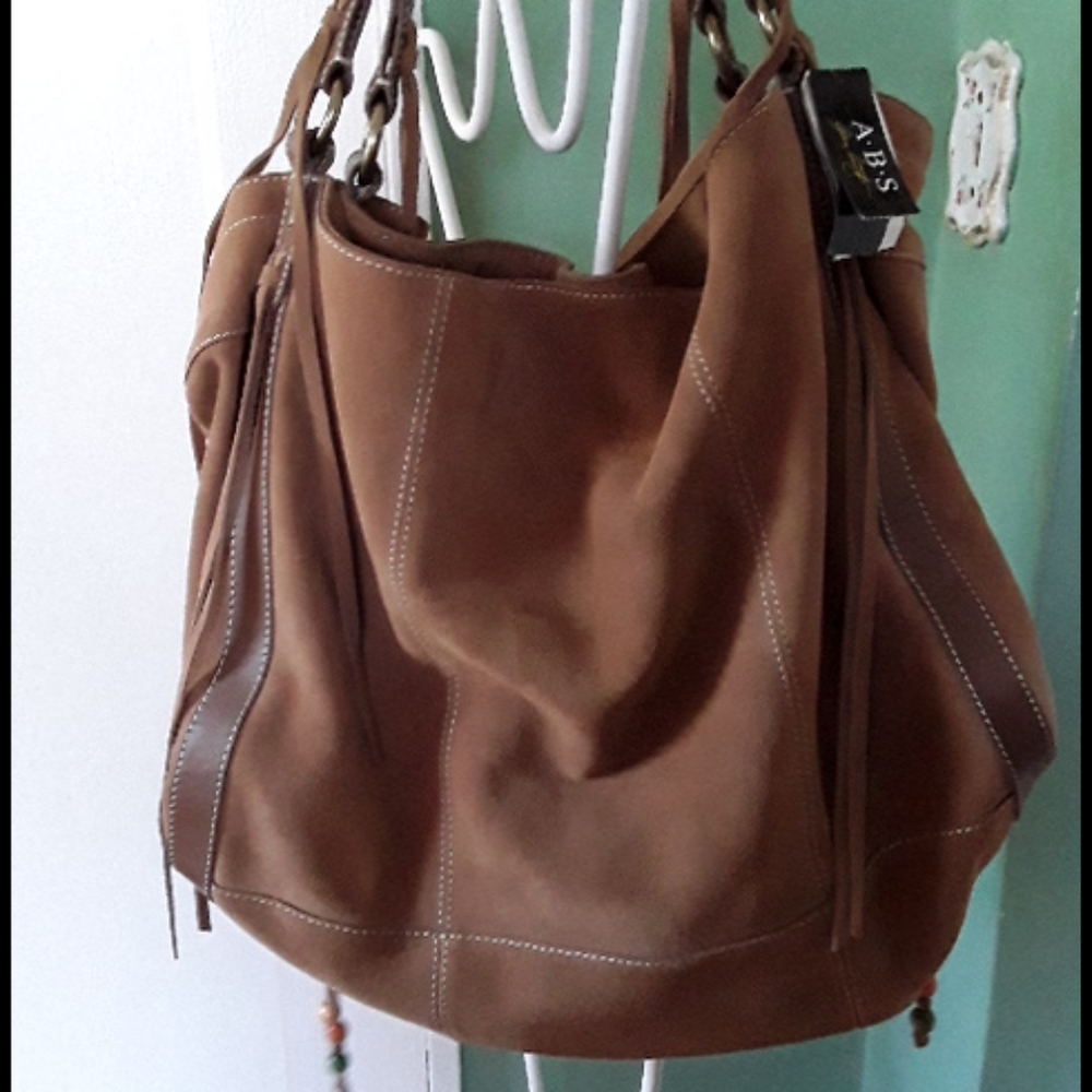 Hobo handbag